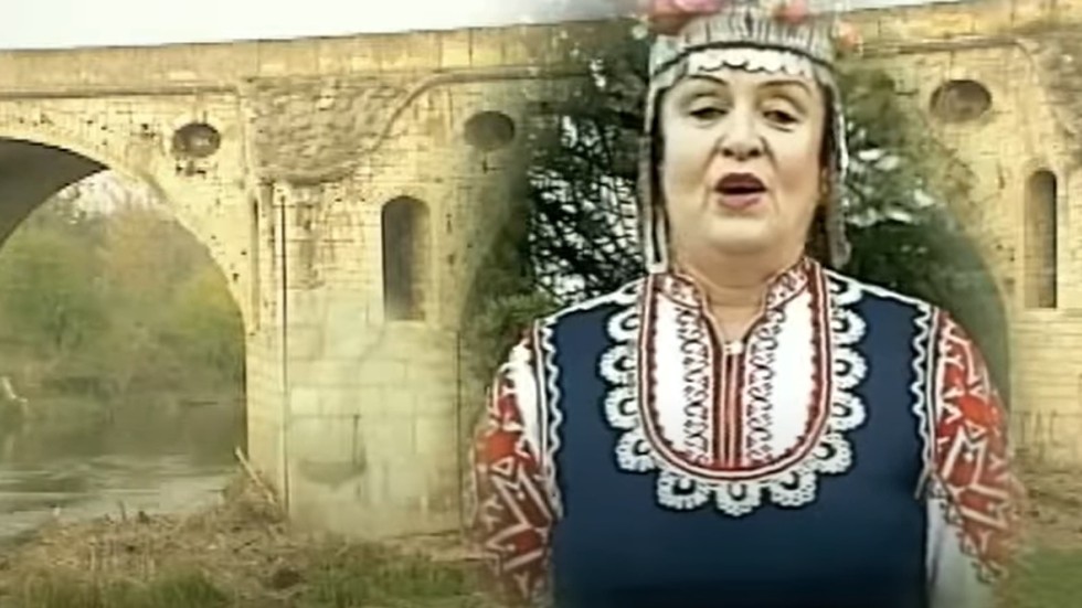 Отиде си Олга Борисова - една от най-авторитетните народни певици 