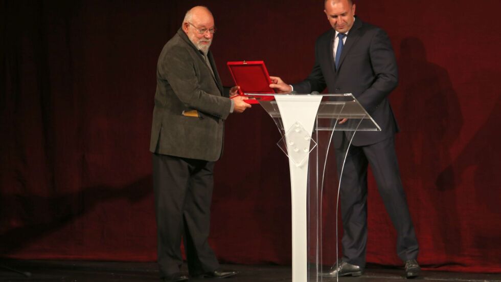Владимир Зарев с награда за духовен принос на името на Вазов