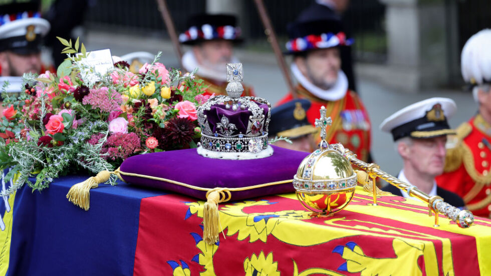 Погребението на кралица Елизабет II в снимки (ГАЛЕРИЯ)