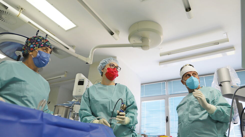 Рядка операция на бебе извършиха УНГ-специалистите от ВМА