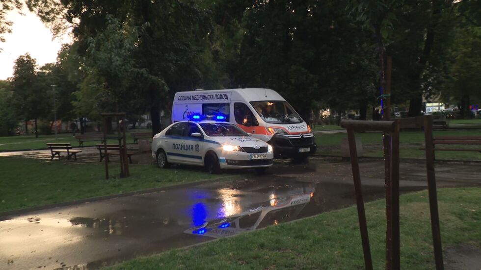 Мълния уби трима души в центъра на София (ВИДЕО)