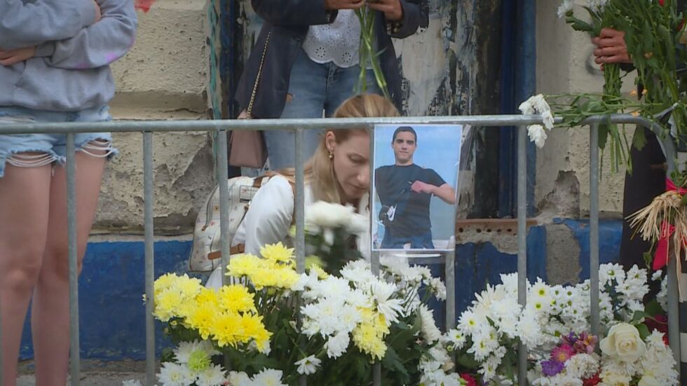  Делото за убития на пешеходна пътека в София 15-годишен Филип влезе в съда 