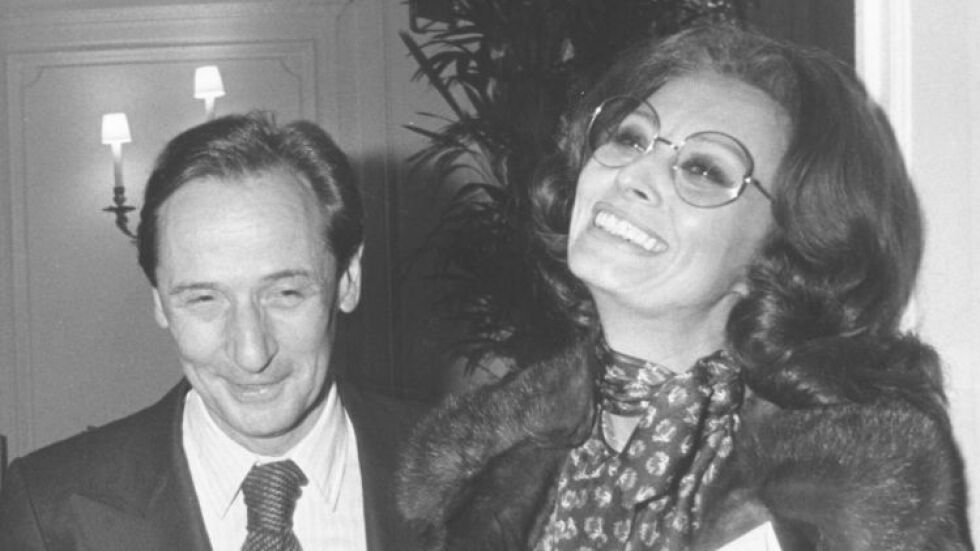 Почина най-дългогодишният дизайнер на „Диор“