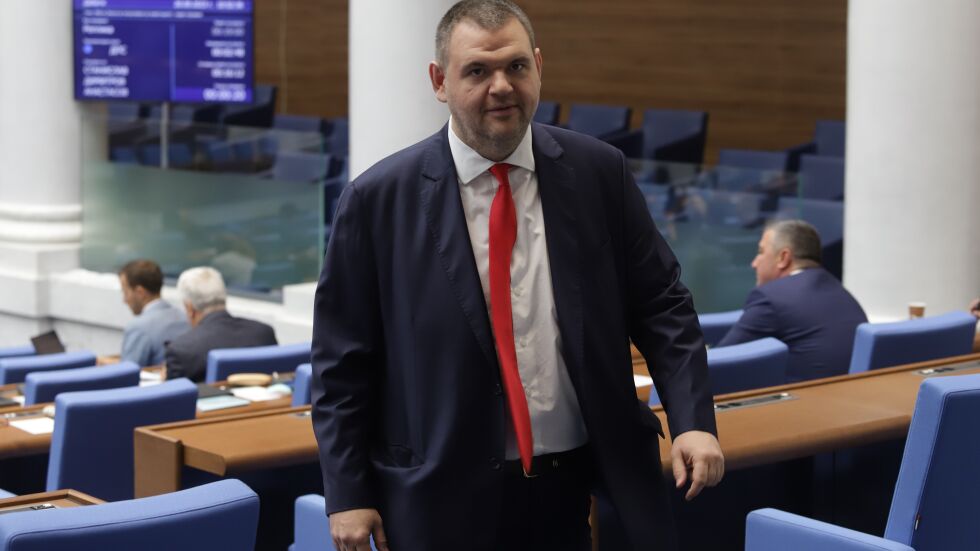 Делян Пеевски стана председател на парламентарната група на ДПС