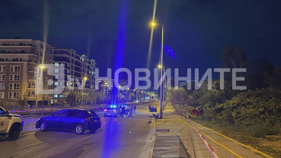 В реанимация е детето, ударено от кола на тротоар в София