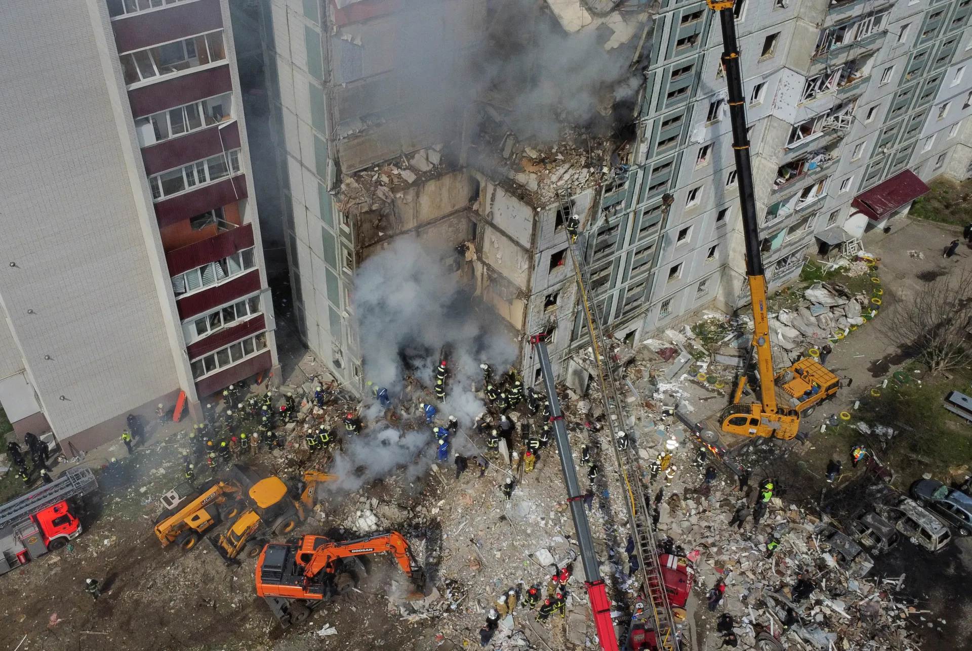  Ракетна офанзива против жилищен блок в Уман 