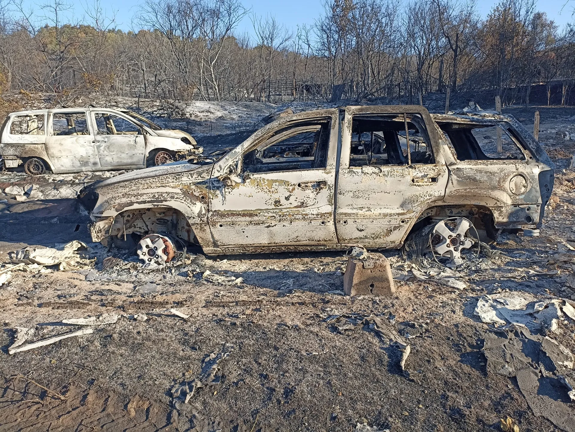 Няколко къщи изгоряха във вилна зона в село Дондуково