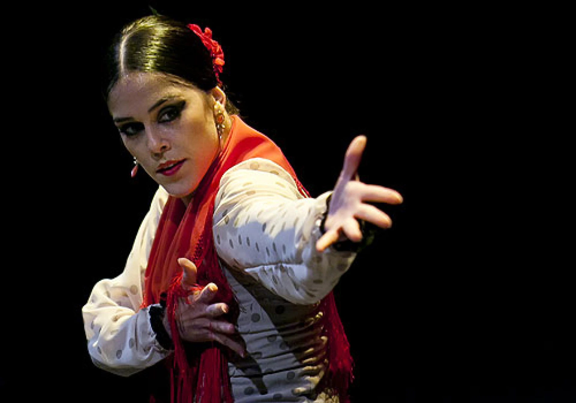 Еструна – сливане на фламенкото с българския фолклор