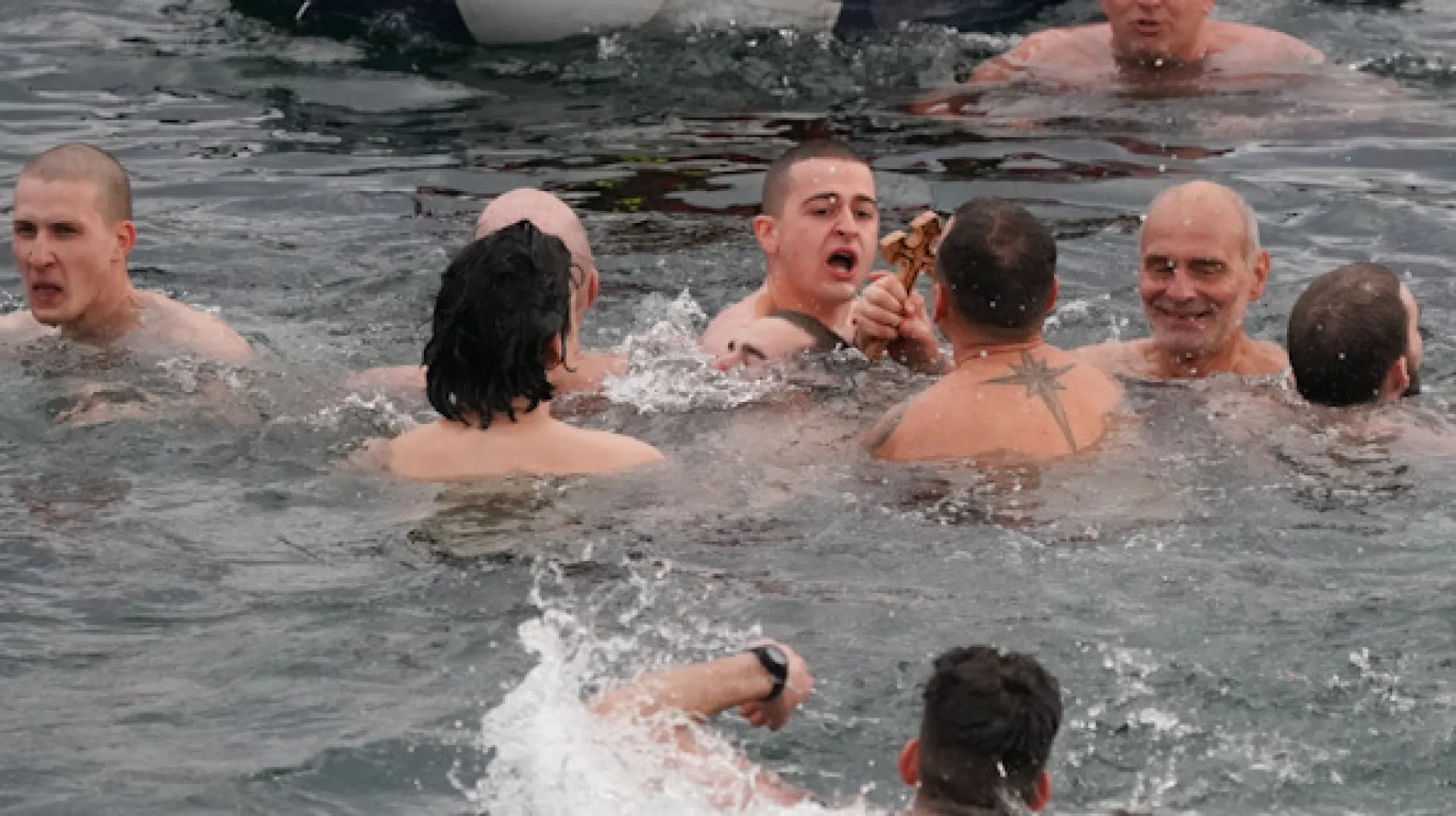  Йордановден в столичния квартал „ Дружба “ 