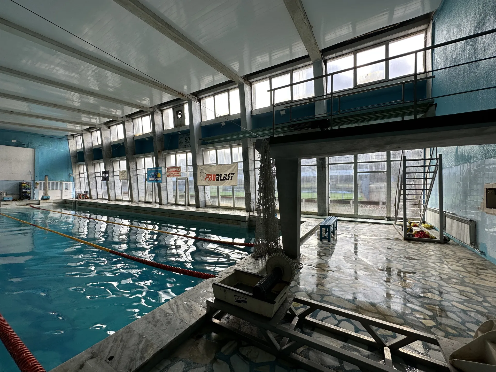  Басейнът във Враца 