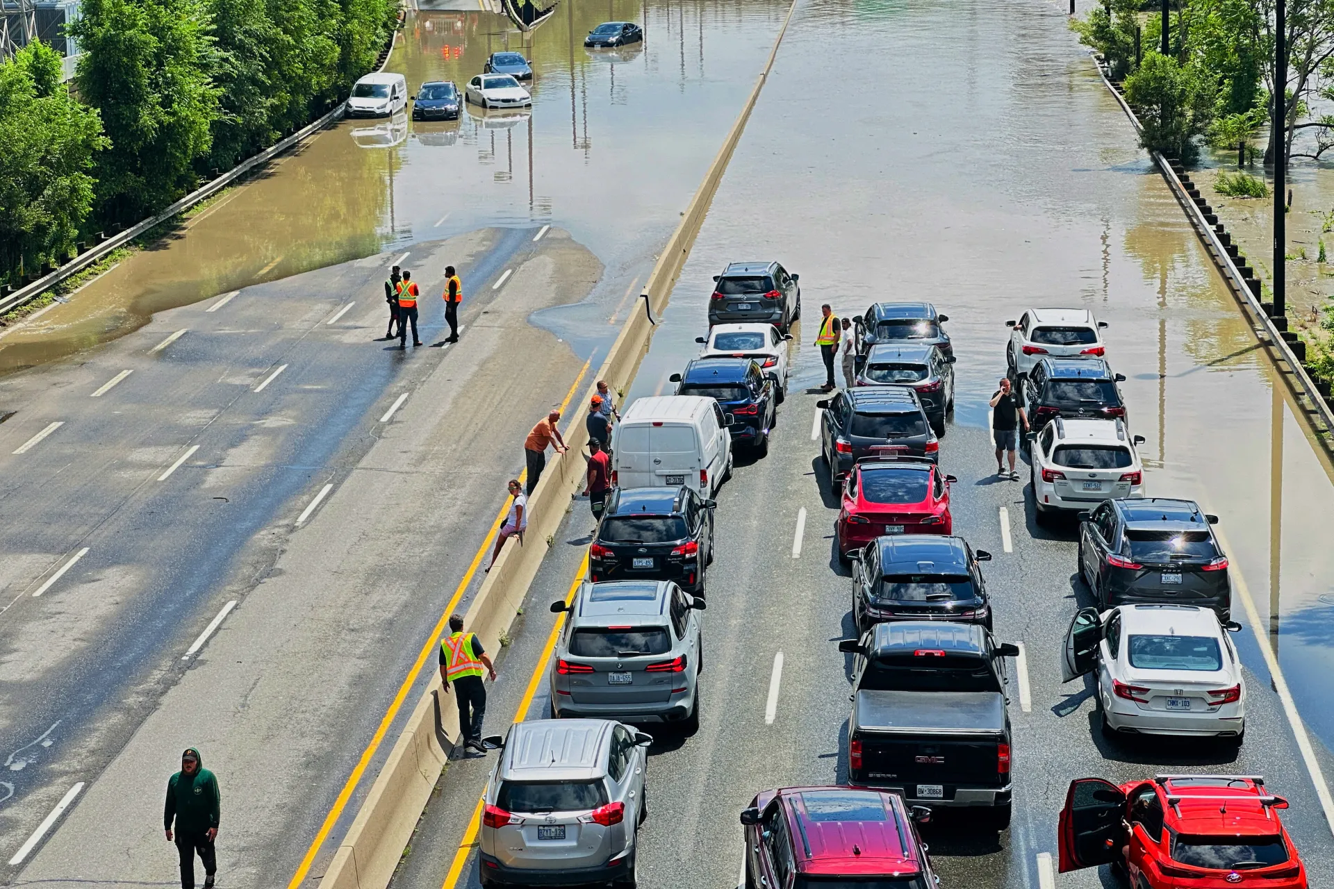  Торонто под вода 