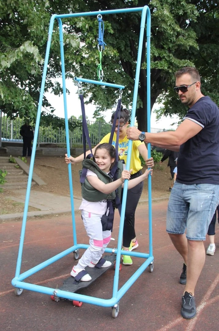 Деца и родители са заедно в играта на „Детска игриада 2019“