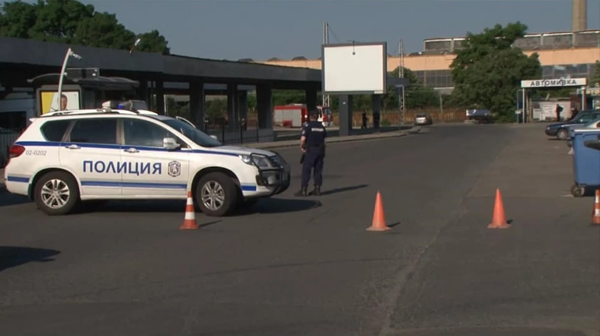 Сапьори на автогара в Бургас заради съмнителен куфар