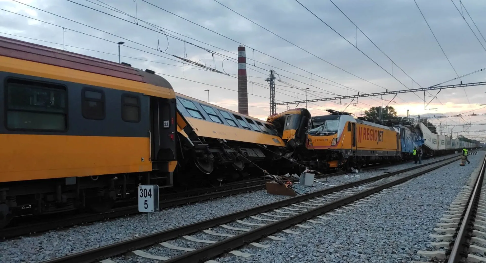  Влакова злополука в чешкия град Пардубице 