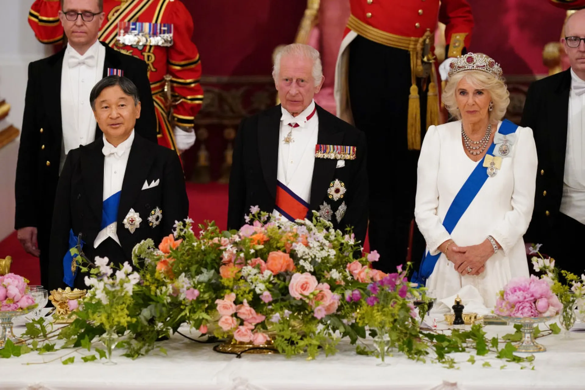 Напрежение, зъби и радост! 10 снимки от Royal Ascot, които не са за показване (СНИМКИ)