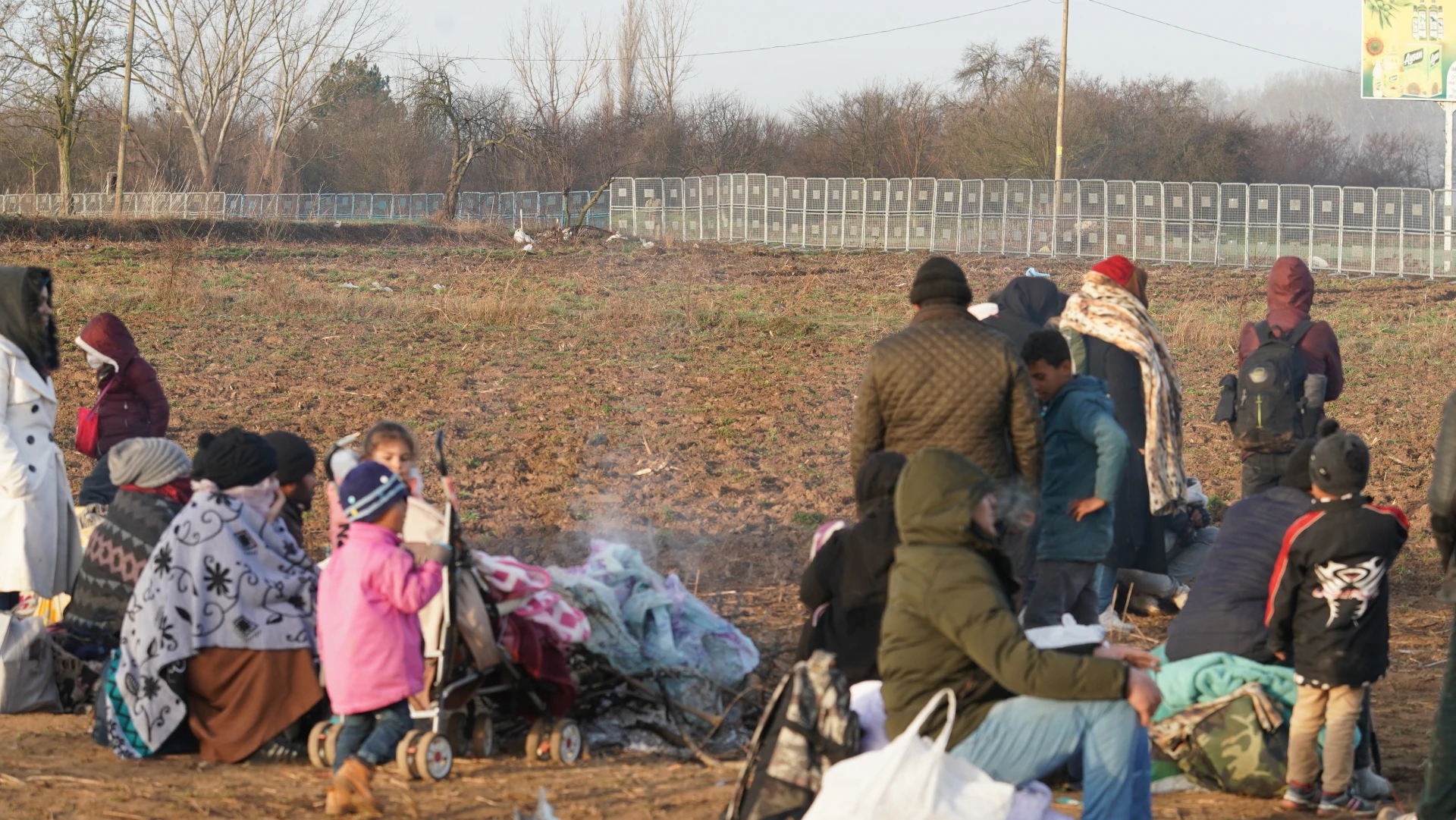Бежанците на турско-гръцката граница