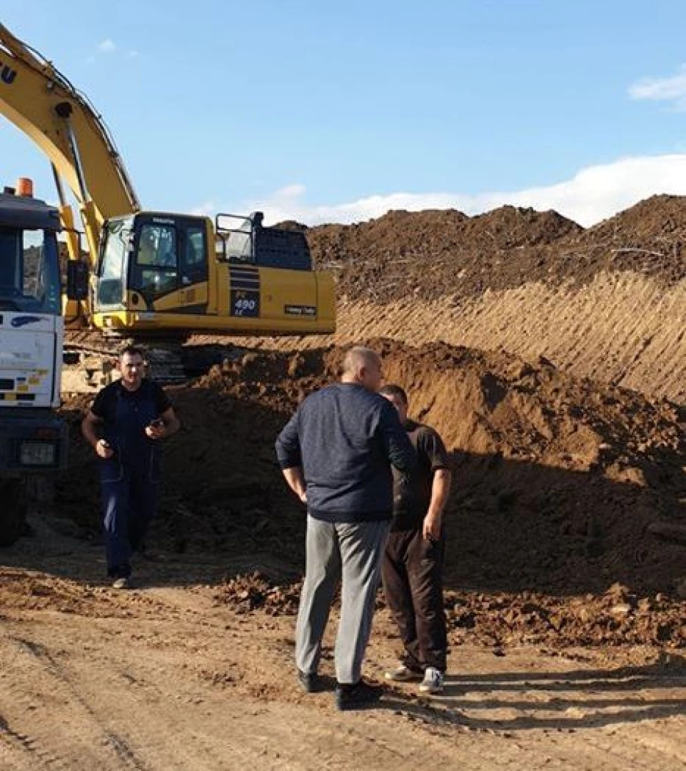 Премиерът провери строителството на АМ "Хемус" при Белокопитово
