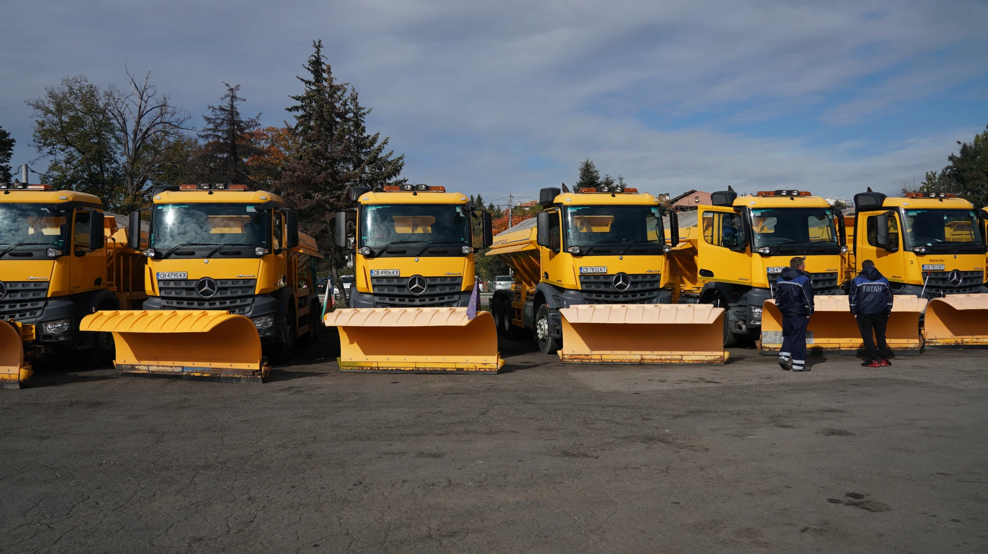 260 снегопочистващи машини са в готовност в София