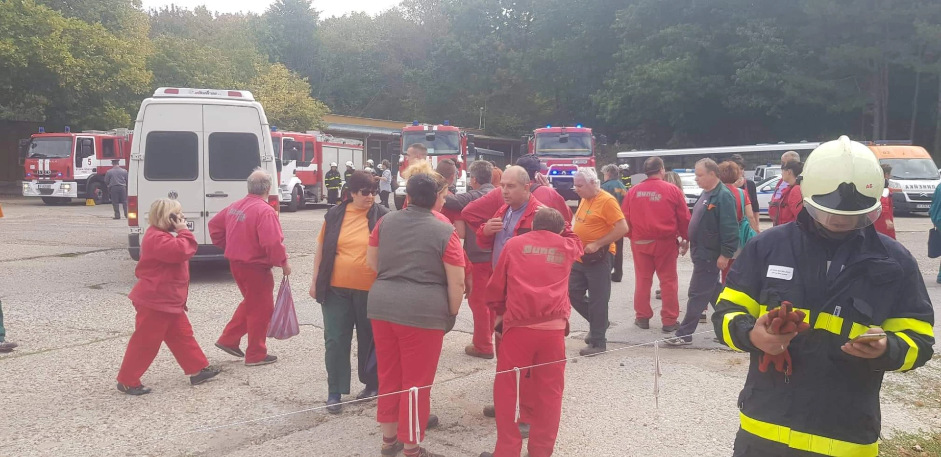 Гори военният завод "Дунарит", евакуират работниците