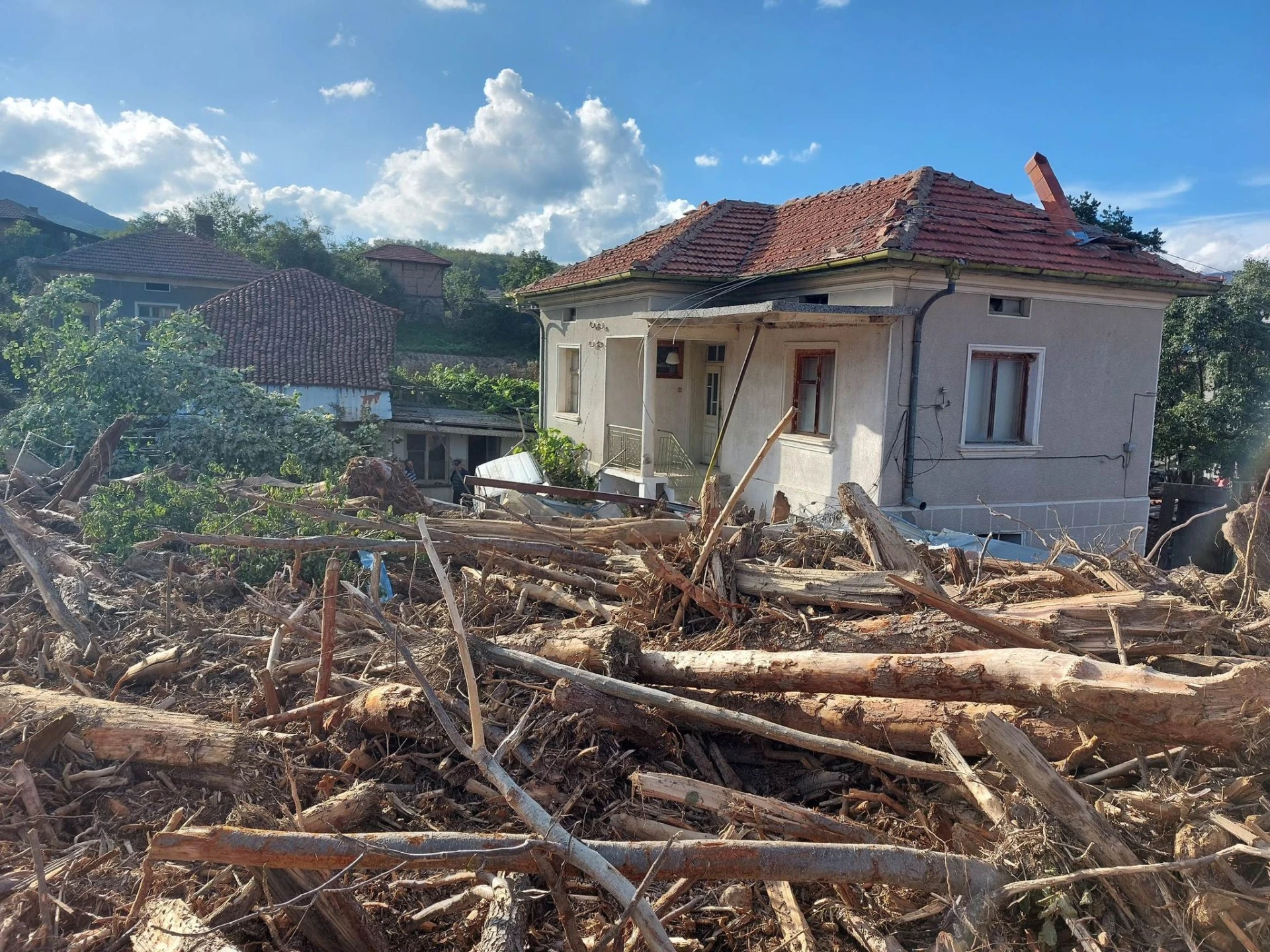 След потопа в село Слатина